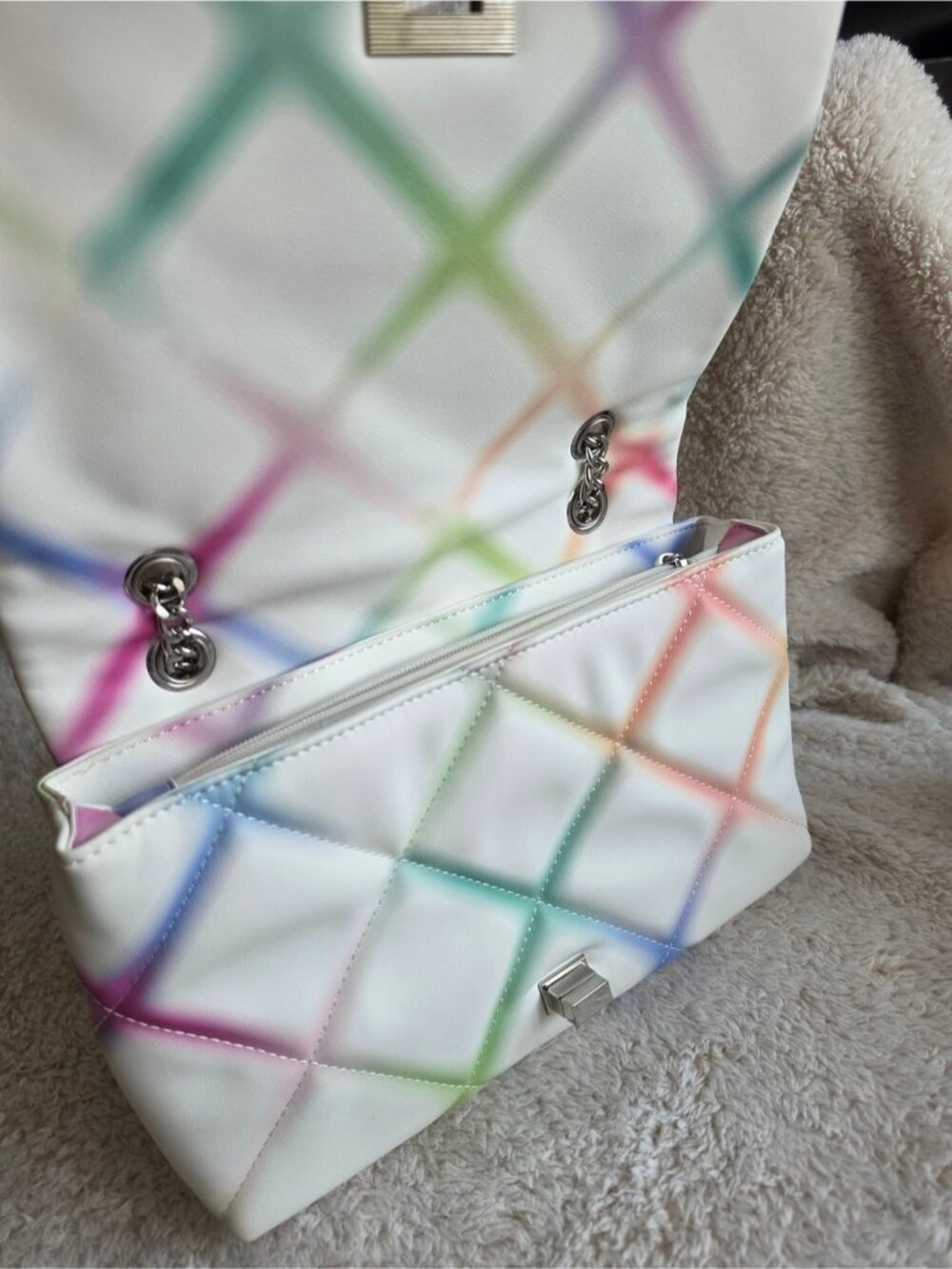 Multicolor Quilted Crossbody Bag White Pastel Rainbow Flap Bag Faux Leather - Picture 7 of 15